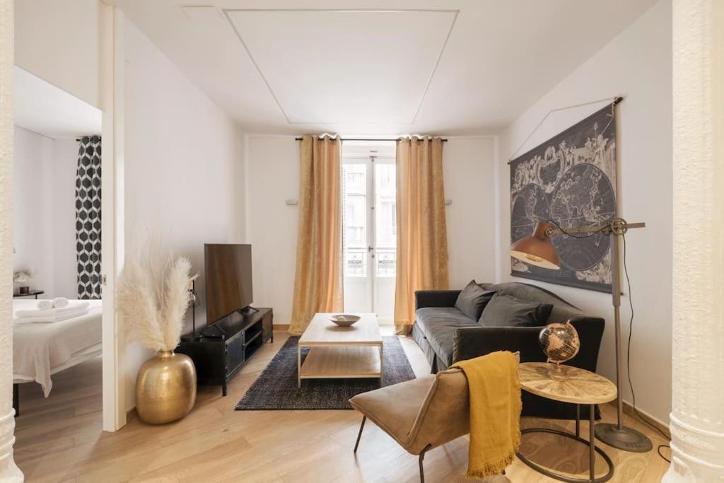 Lujoso Apartamento Cerca De Plaza Mayor Madrid Esterno foto