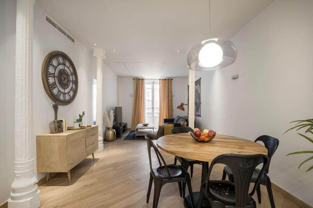 Lujoso Apartamento Cerca De Plaza Mayor Madrid Esterno foto
