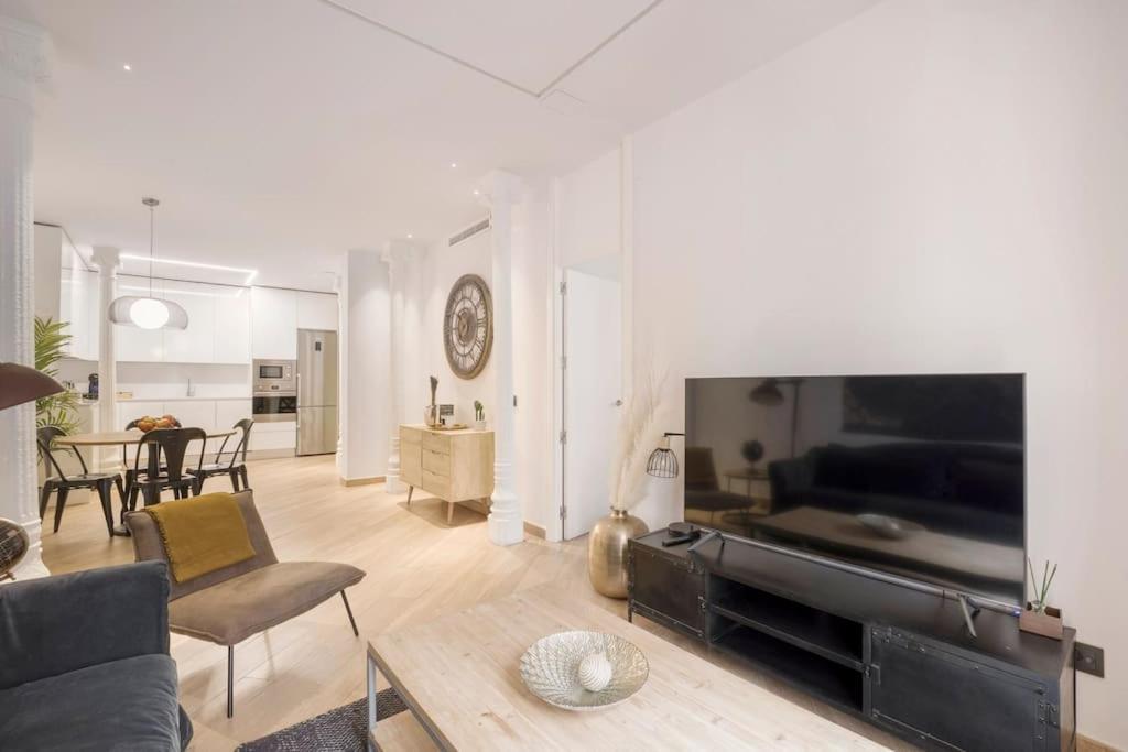 Lujoso Apartamento Cerca De Plaza Mayor Madrid Esterno foto